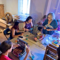 Heritage Spinning and Weaving: Weaving