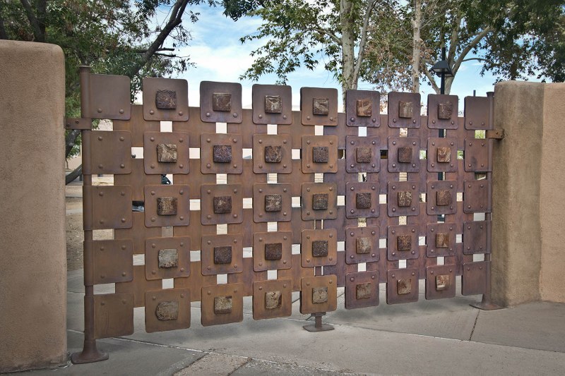 Tom Joyce, Rio Grande Gates