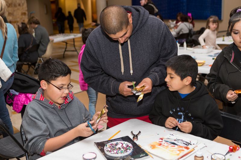 Holiday Stroll Arts and Crafts