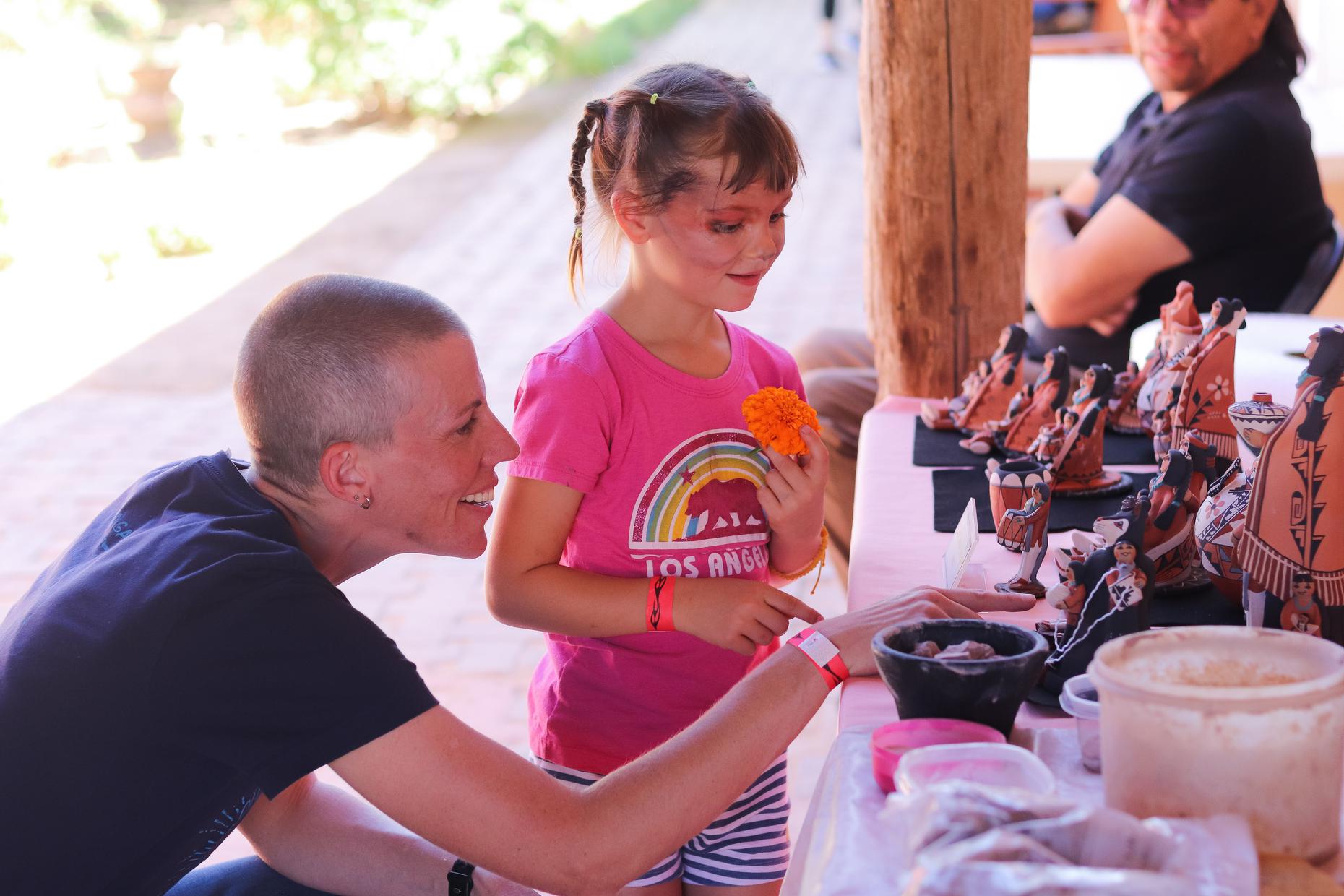 Families visiting Casa San Ysidro