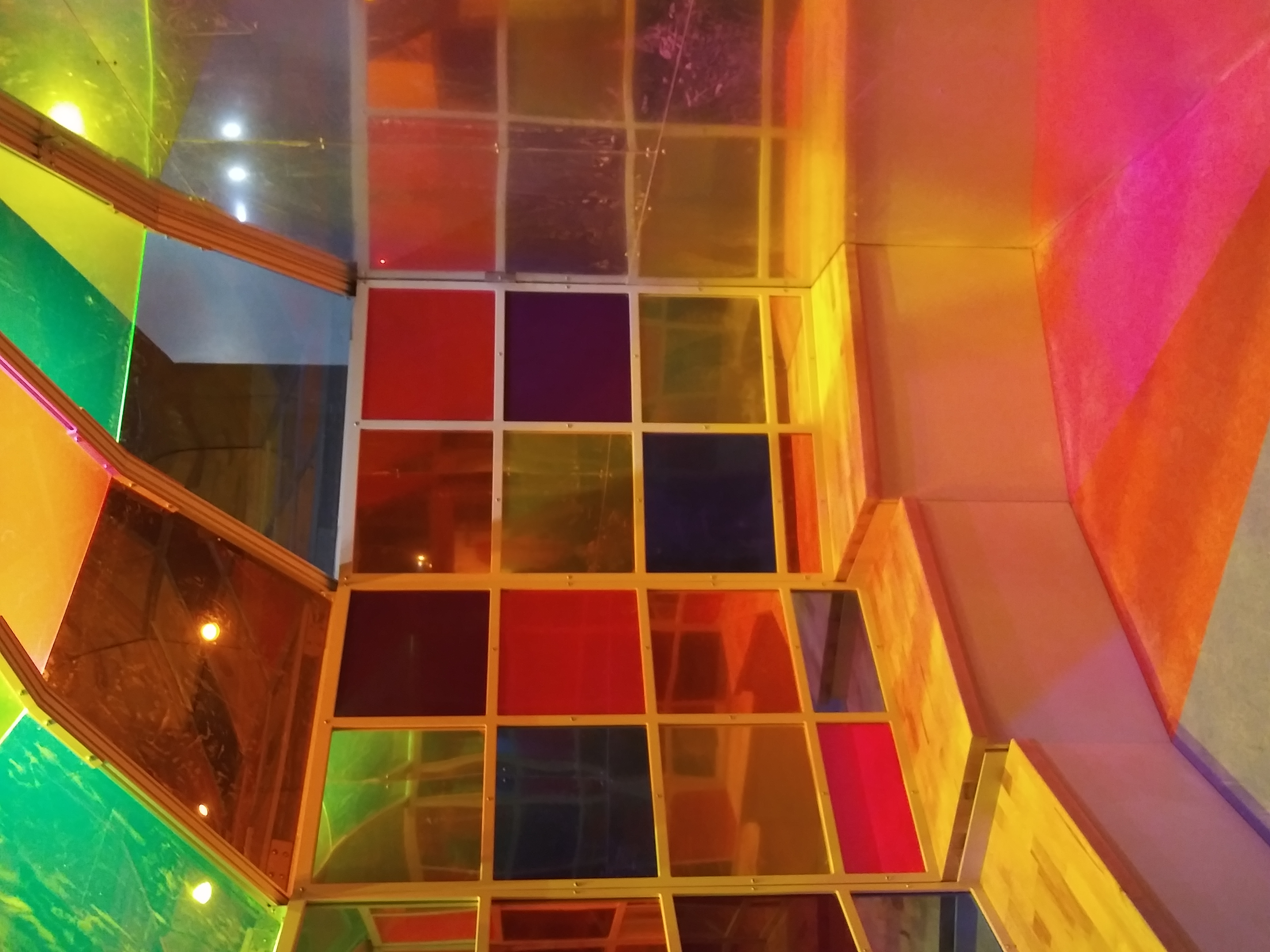 Immersive Color Room