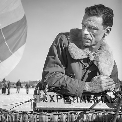 Don Piccard at the first hot air balloon competition at the 1962 St. Paul Winter Carnival. Courtesy of the Minnesota Historical Society, AV2018.31