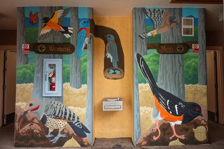 Donny Kelley-Currens mural 1