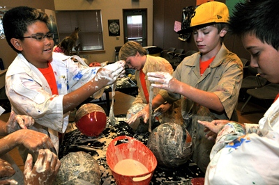 Investigating Animal Behaviors-Camp BioPark