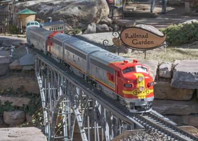 caption:A model train at the Botanic Garden