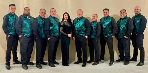 The Black Pearl Band NM