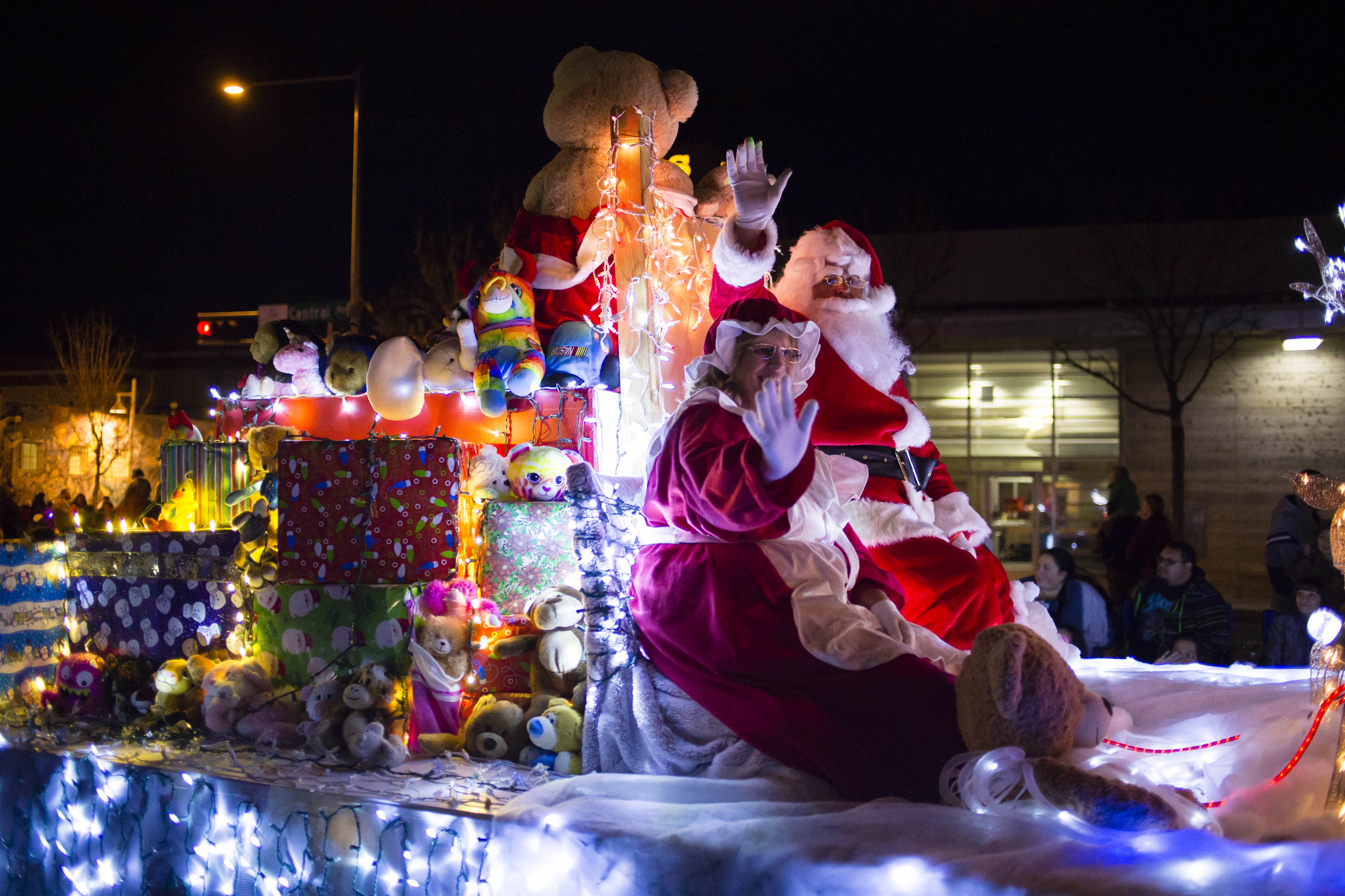 Twinkle Light Parade Santa