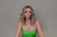 Lindsay Ell Headlines Family Friendly Freedom 4th