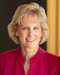 Janice E. Arnold-Jones Headshot