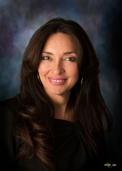 Klarissa Pena Formal Photo Headshot