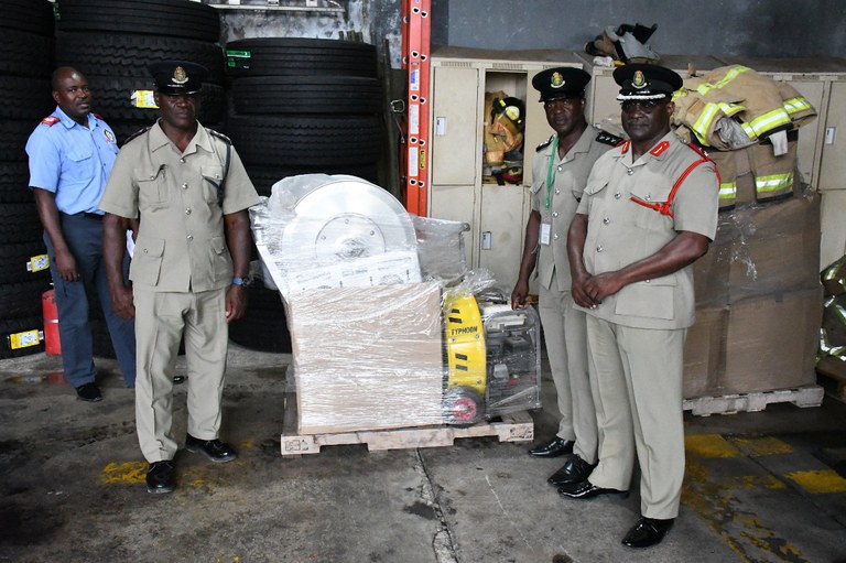 Antigua and Barbuda Officials receive donation of firefighter equipment from AFR