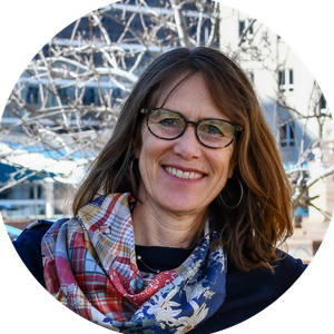 Headshot of Tonya Covington