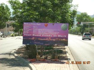 Project Sign On Lomas