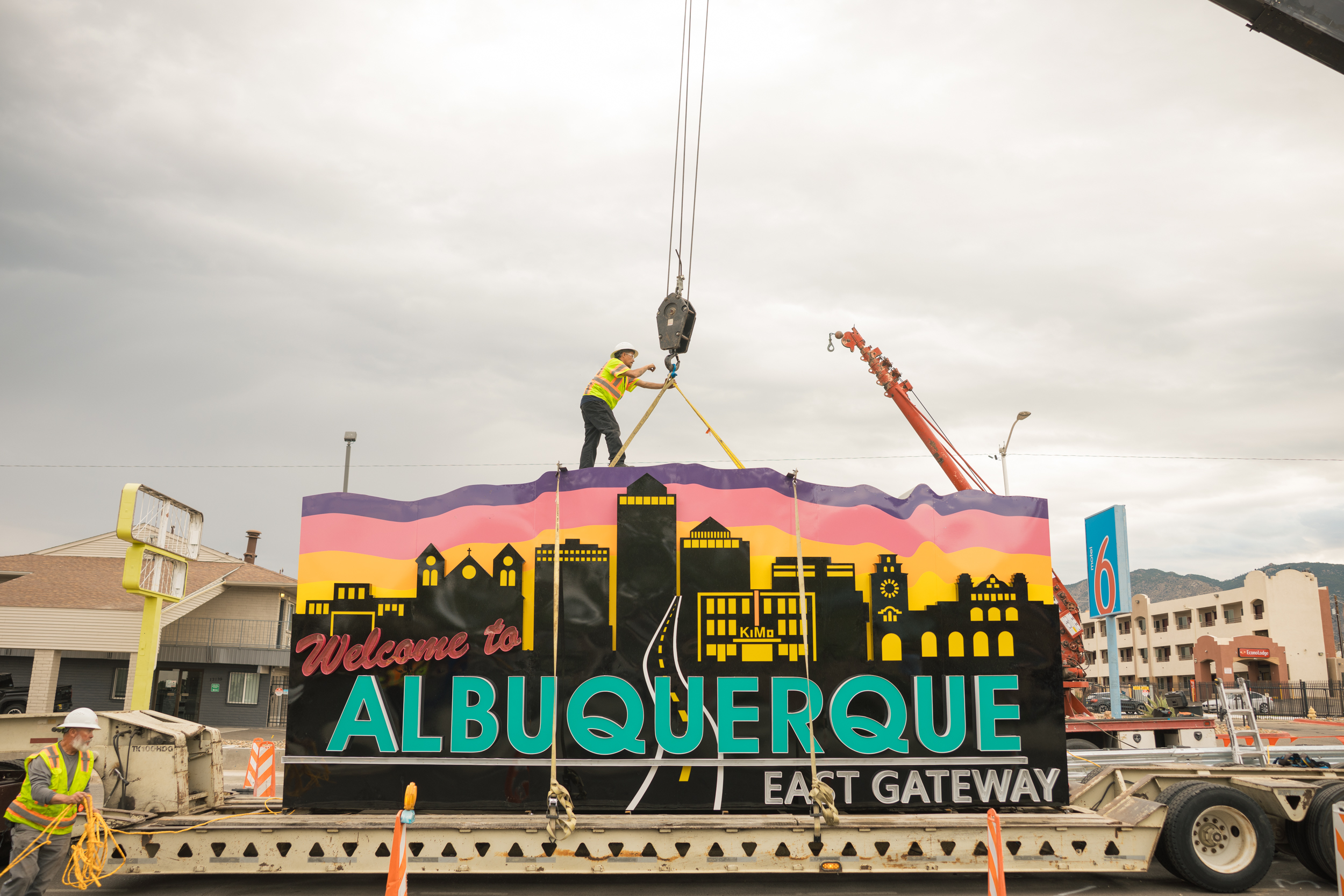 Route 66 East Gateway sign