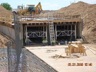 04_concrete_pouring_of_the_slab-mn.jpg