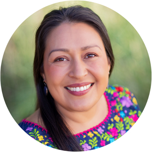 Brandi Ahmie Headshot Tile