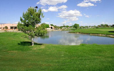 Image of the pond at Ladera Golf Course.
