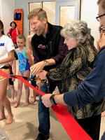 Mayor Keller, Councilor Gibson Celebrate New Los Altos Pool with Community Members