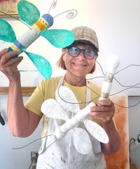 L BaLoMbiNi   Dragonfly Sculpture Demo!