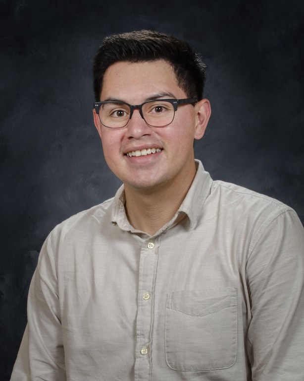 Juan Avila Headshot