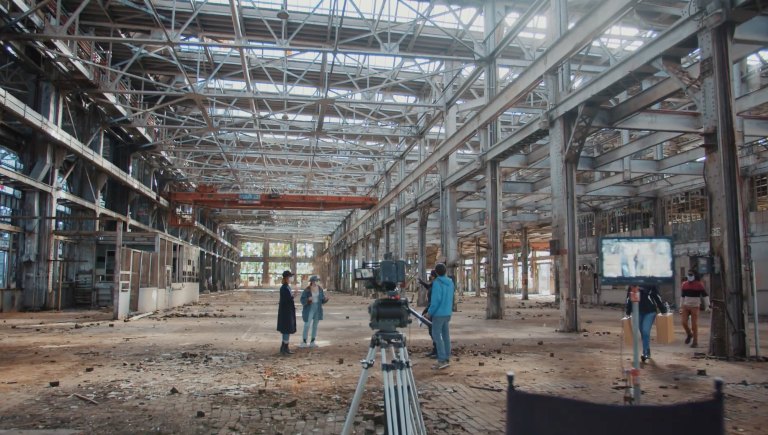 Film at the Rail Yards Tile
