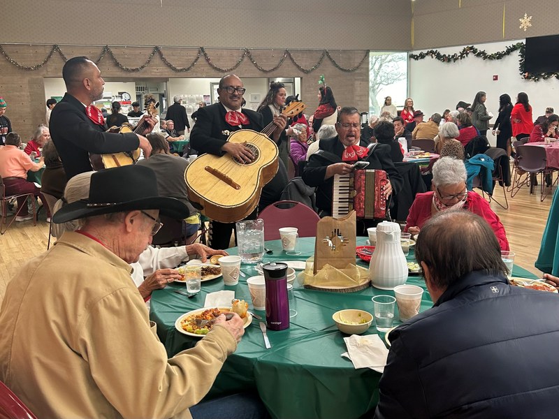 ABQ Seniors Ring in the Holidays at Annual Christmas Luncheon ABQ Seniors Ring in the Holidays at Annual Christmas Luncheon