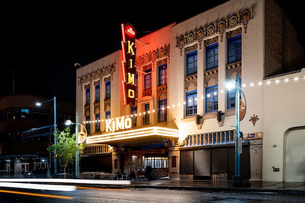 Kimo Theater at night